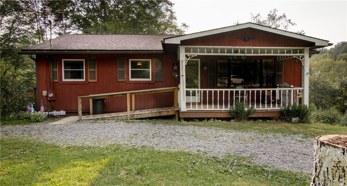 370 Center Dr