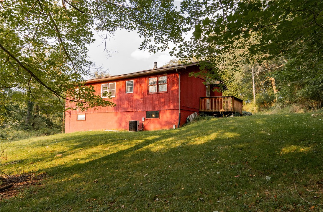 370 Center Dr