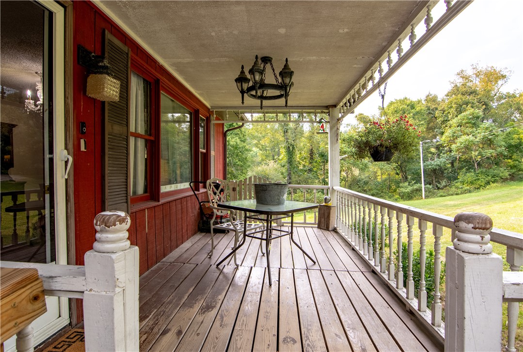 370 Center Dr