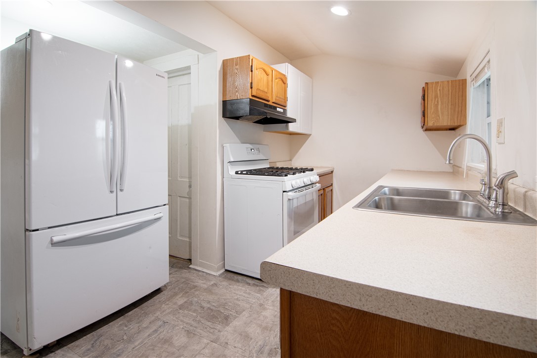 2237 Oneida Valley Rd