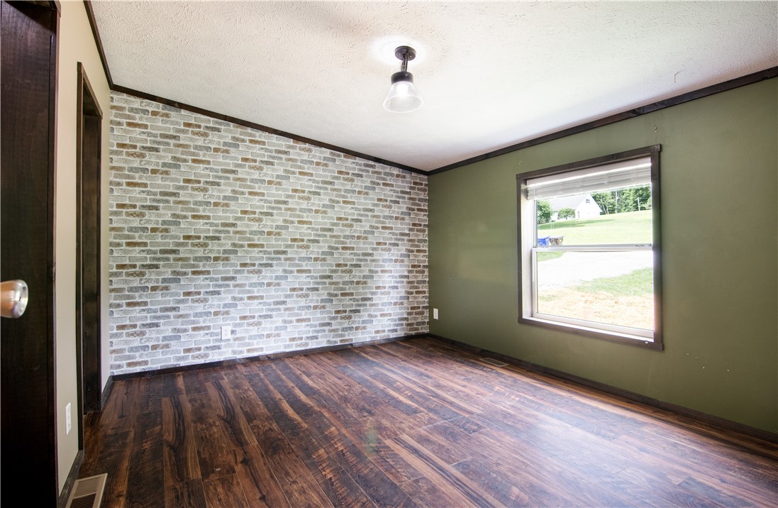 158 Stein Rd