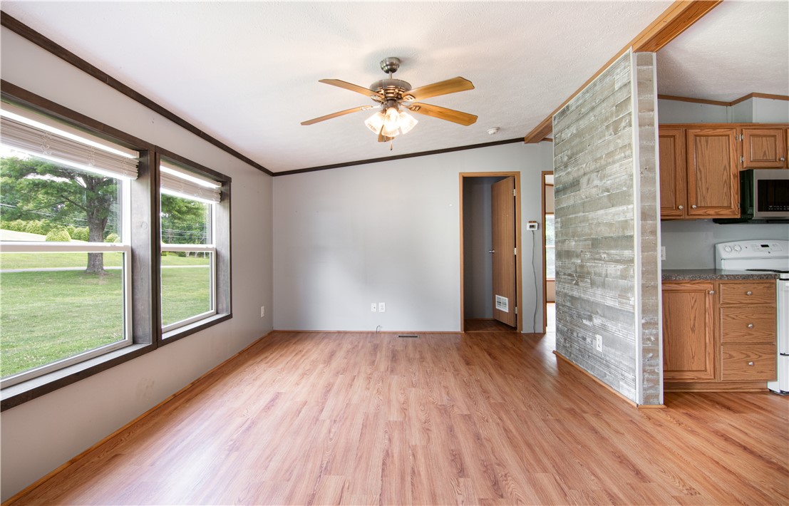 158 Stein Rd