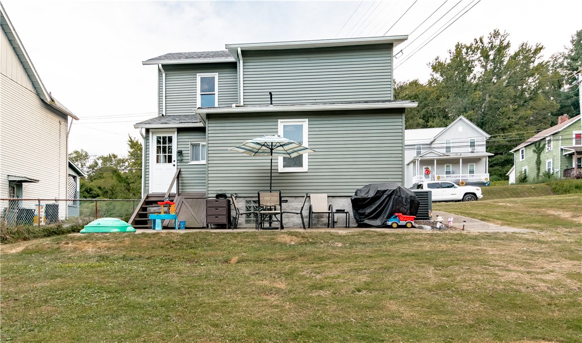 461 Zeigler Ave