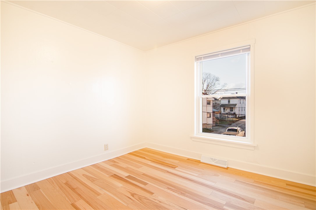 113 American Ave