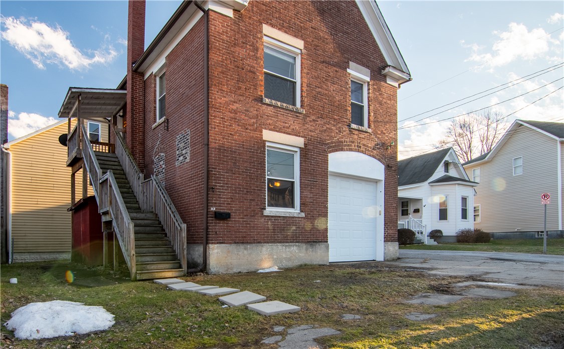 113 American Ave