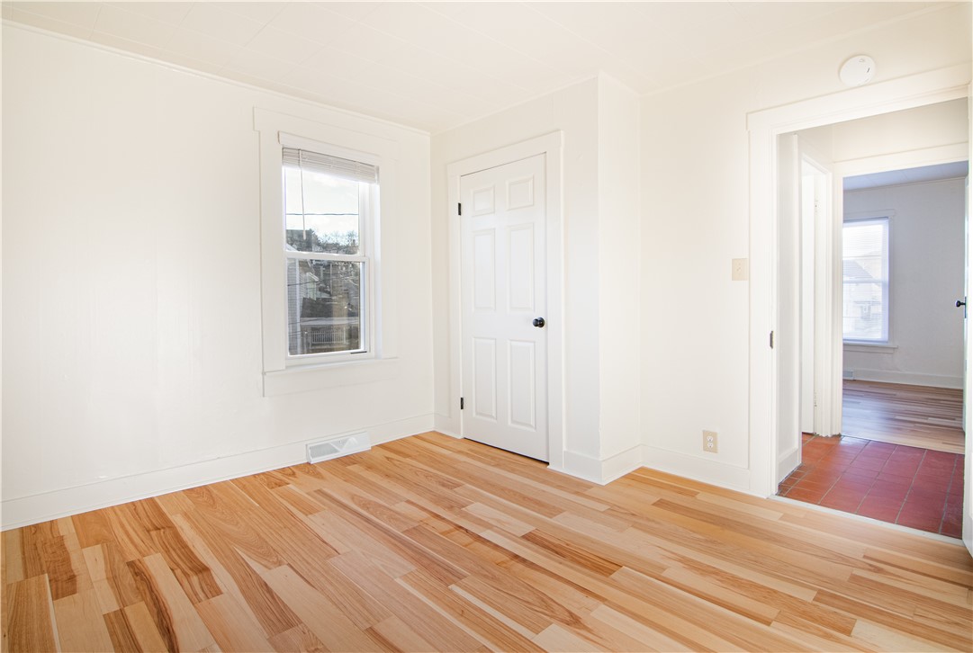 113 American Ave