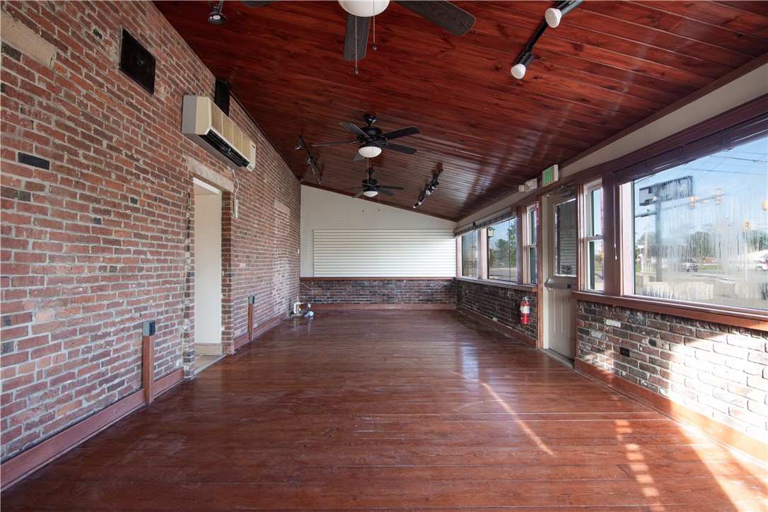500 N Pike Rd