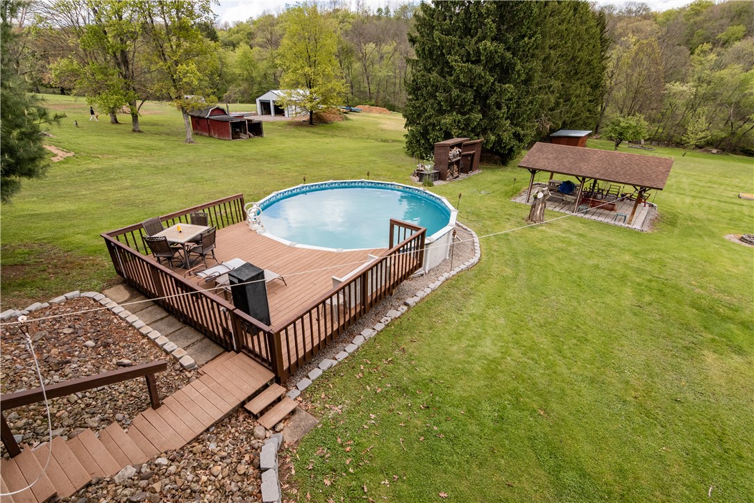 1093 Saxonburg Blvd