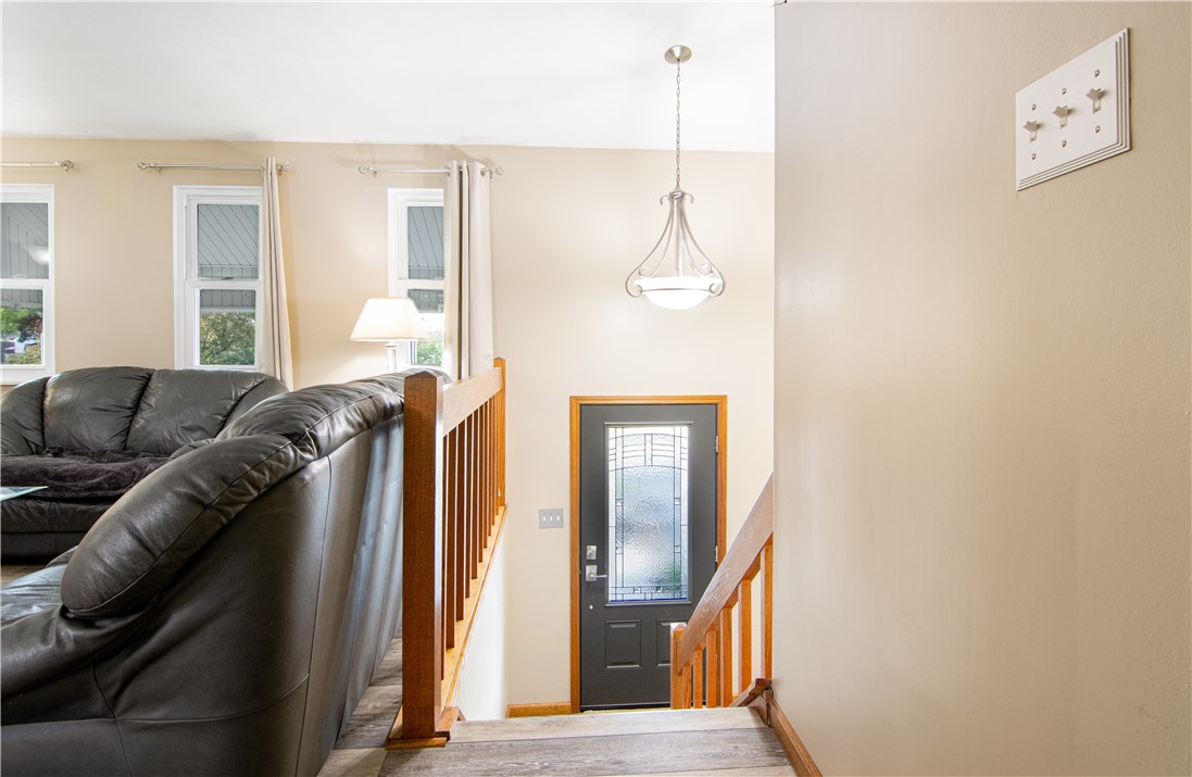 123 Rembrandt Dr