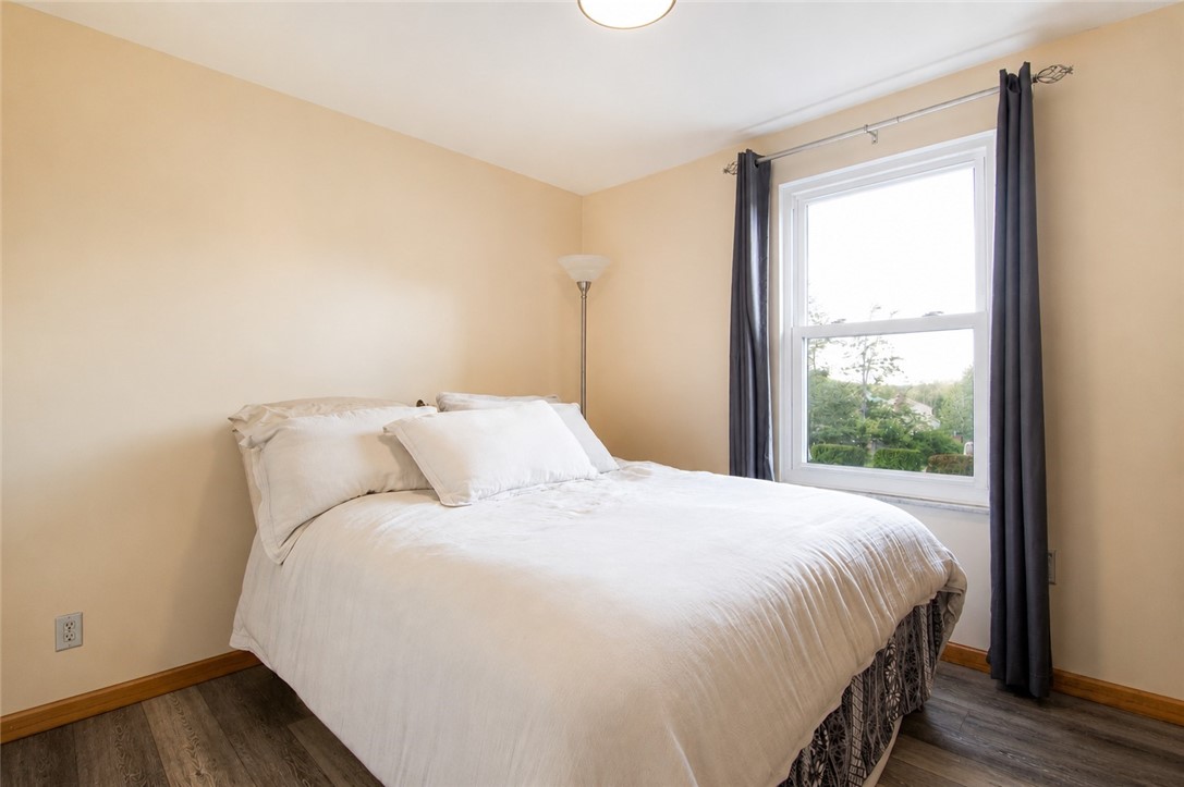 123 Rembrandt Dr