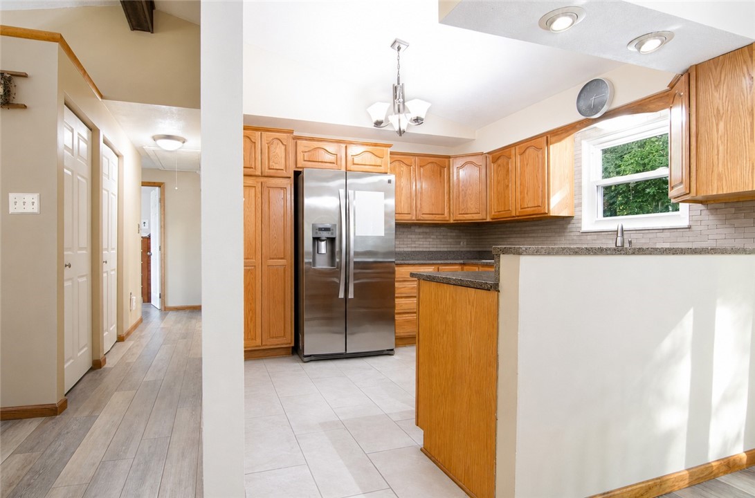 123 Rembrandt Dr