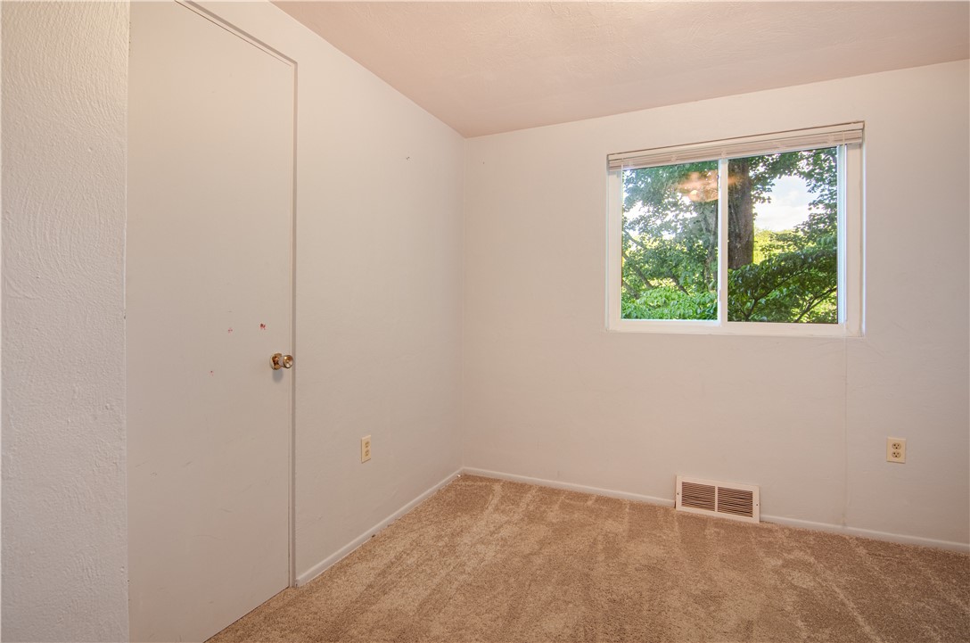 193 Hepler Rd