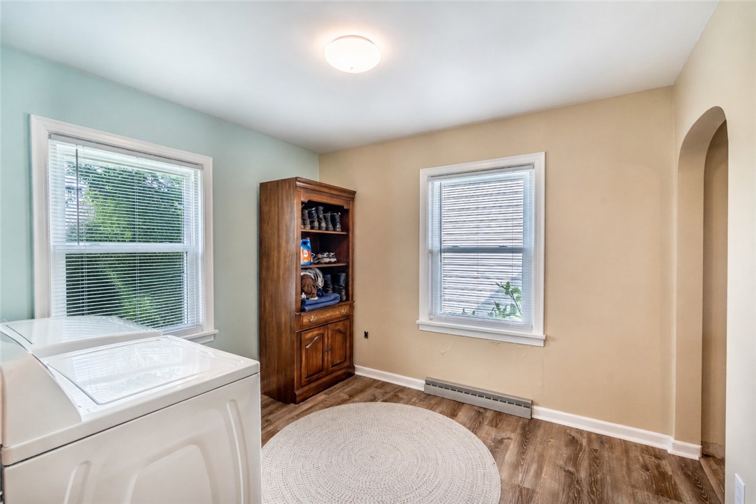 1912 Harlansburg Rd