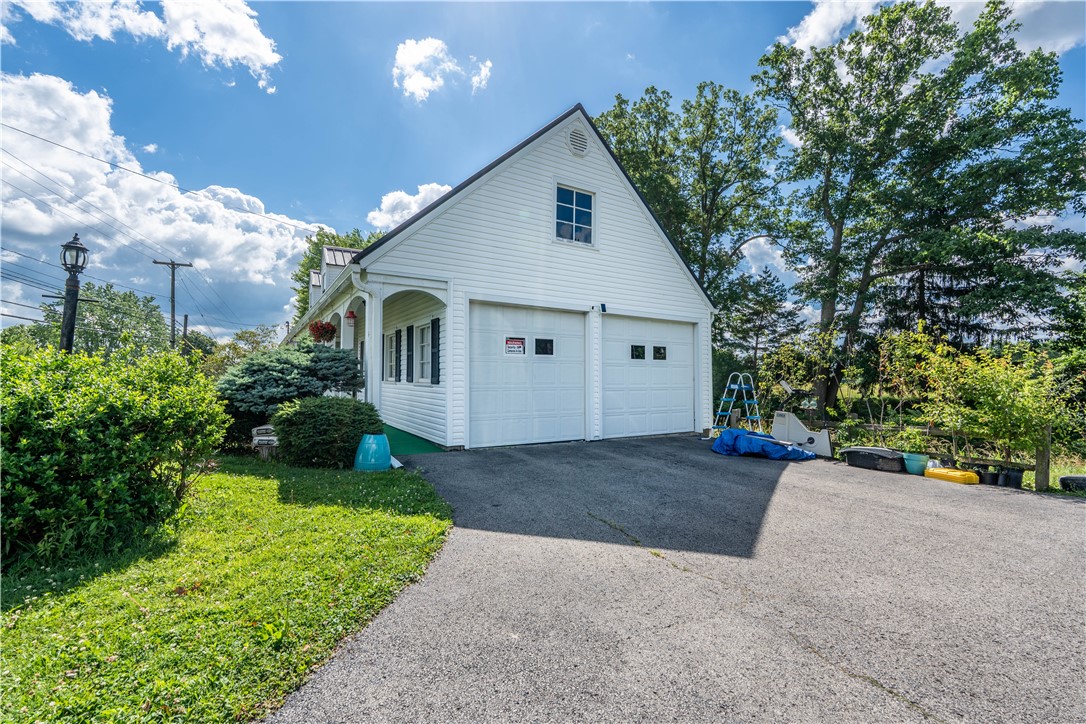 1912 Harlansburg Rd