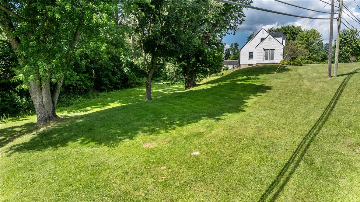 1912 Harlansburg Rd
