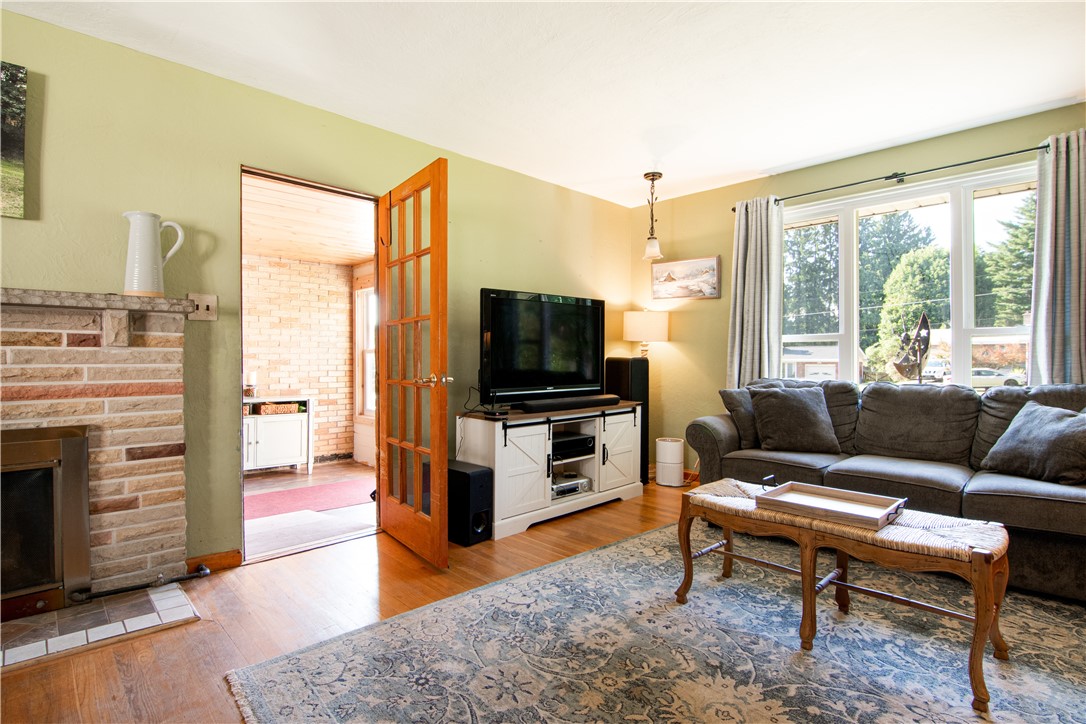 118 Oak Hills Mnr
