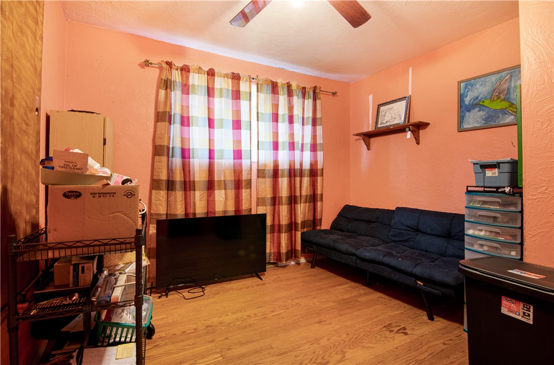118 Oak Hills Mnr