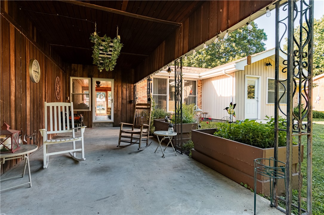 118 Oak Hills Mnr