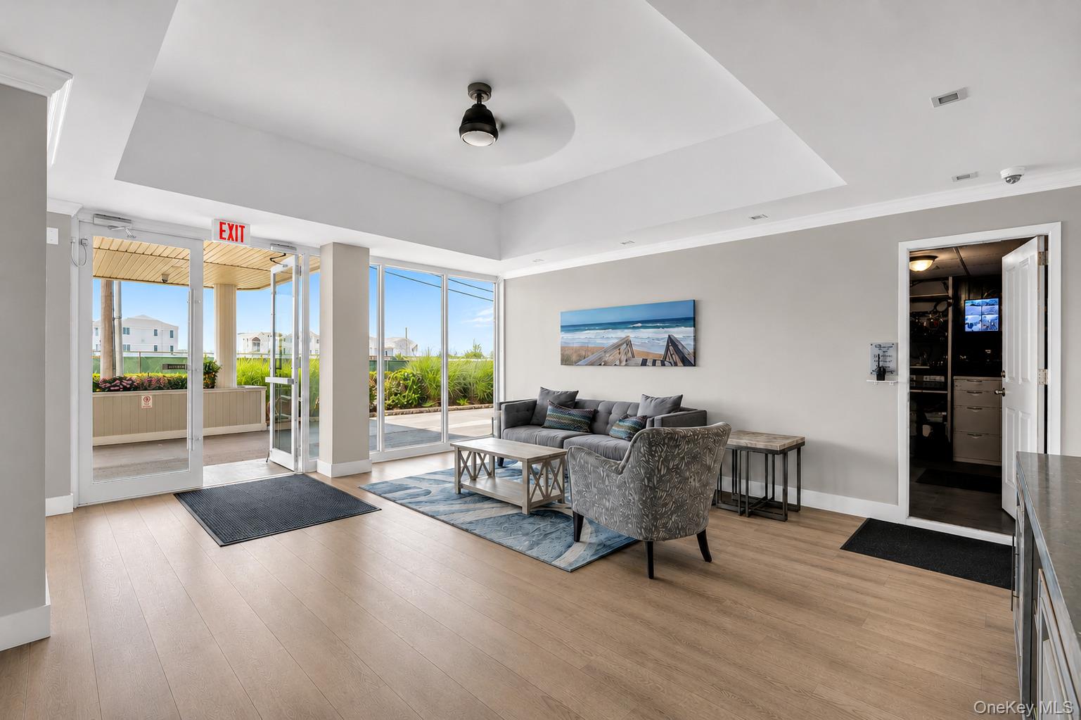 585 Dune Road Unit: A-21