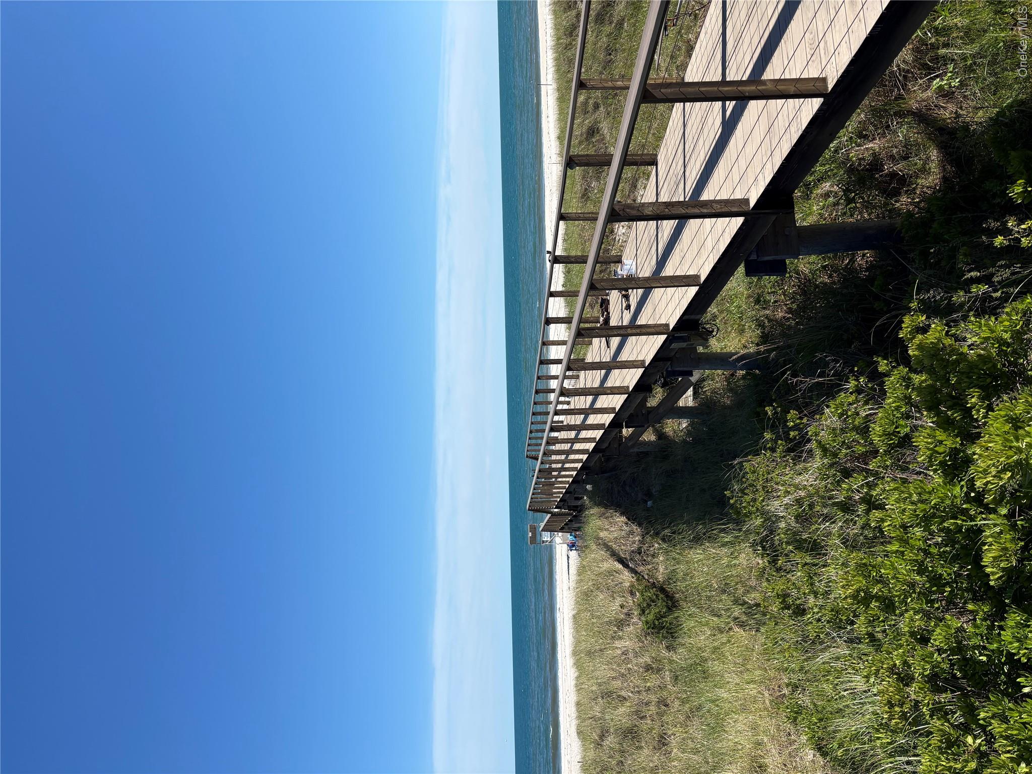585 Dune Road Unit: A-21