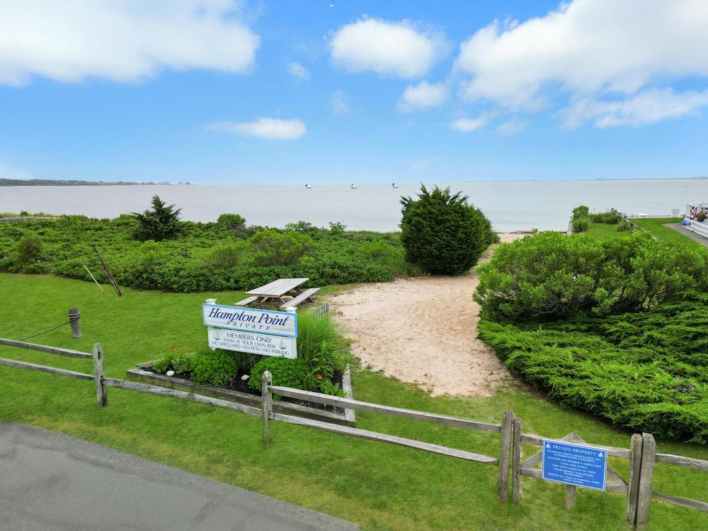 15 Bayside Avenue