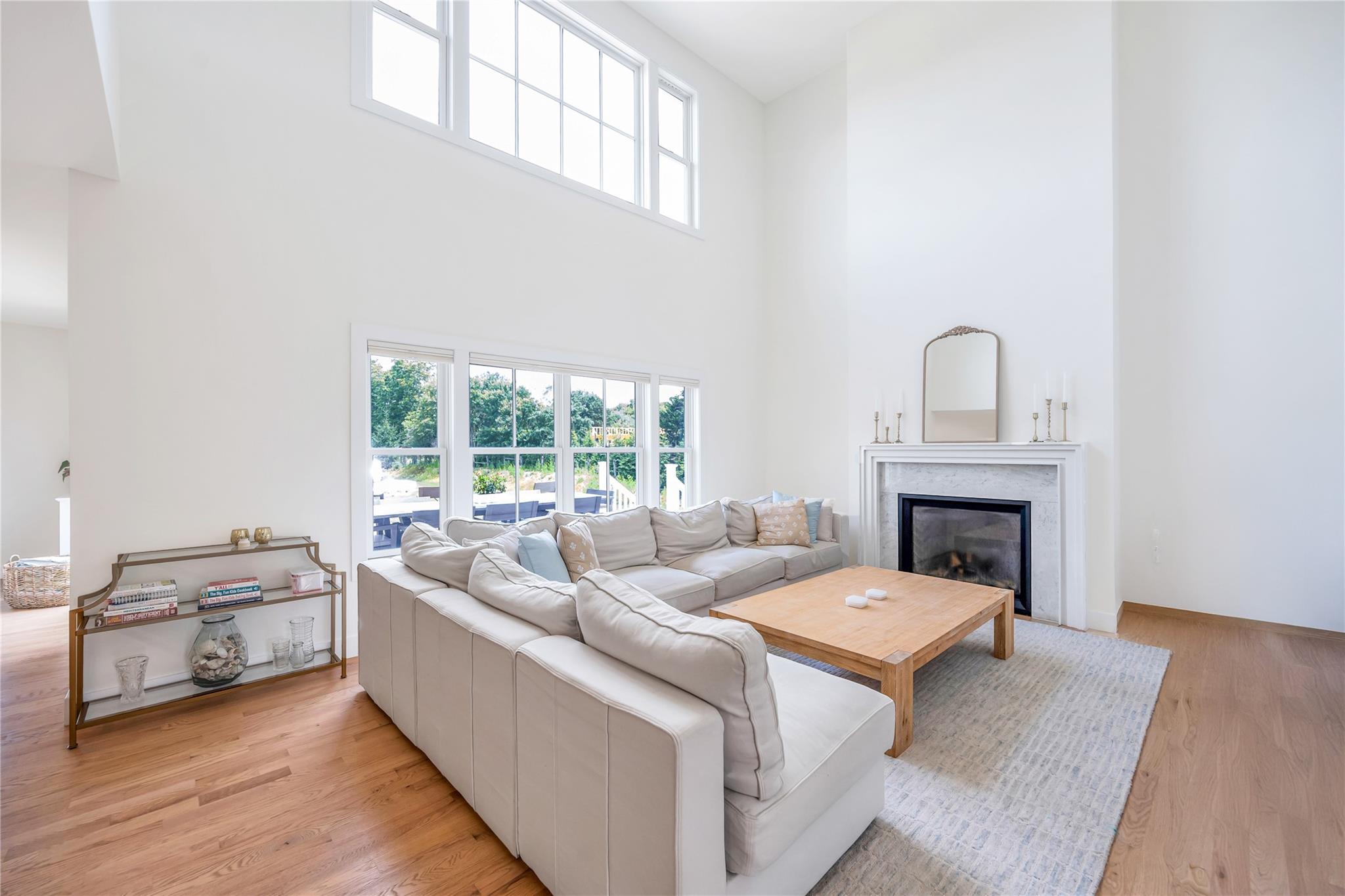 9 Tuthill Point Farm Road