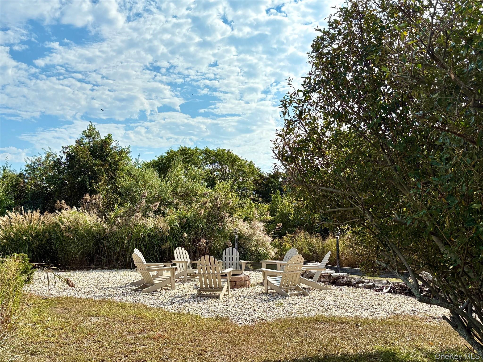 7 Waters Edge Unit: 7