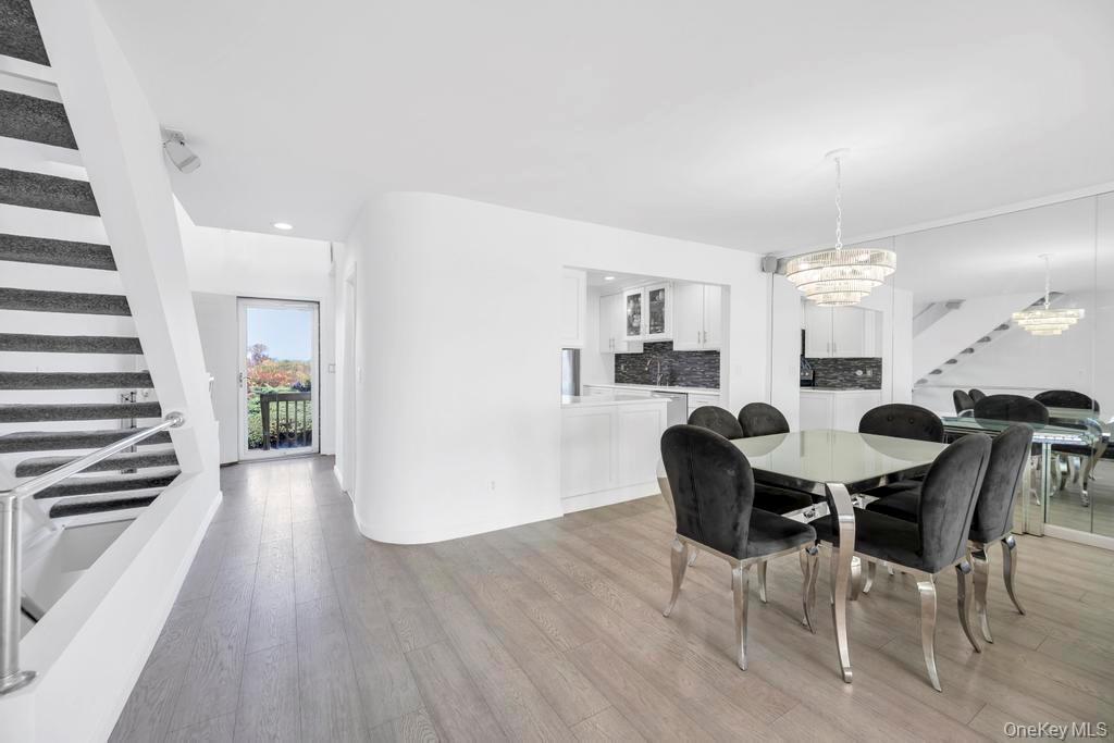 7 Waters Edge Unit: 7