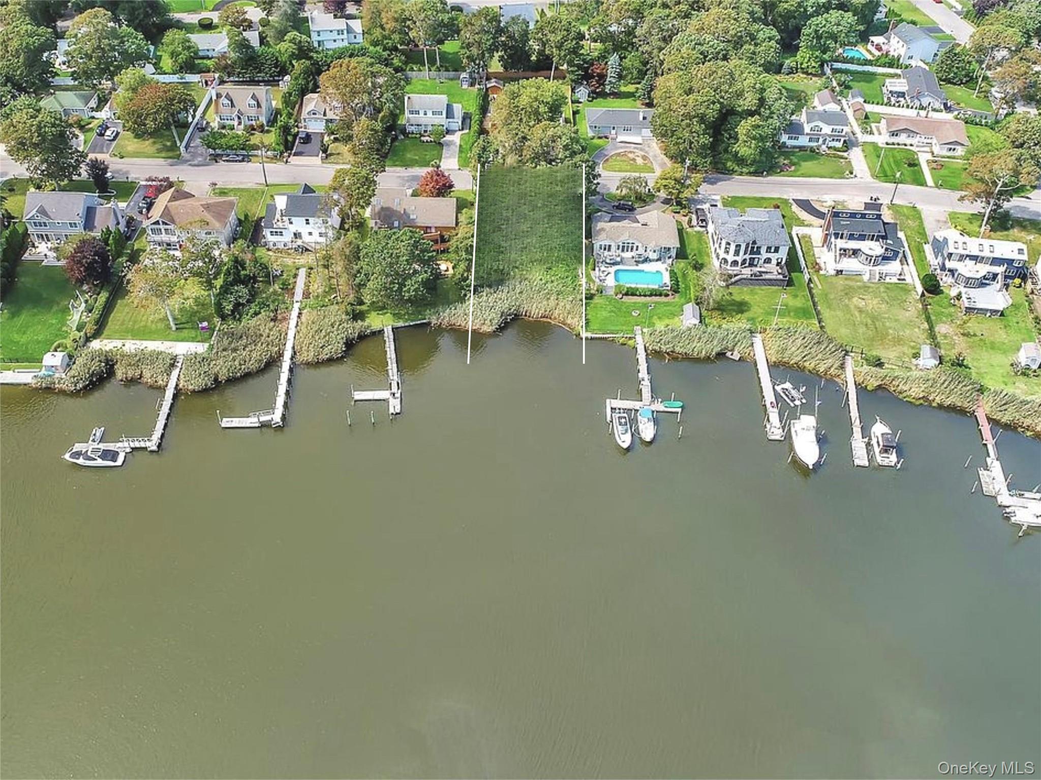 103 Hewitt Boulevard