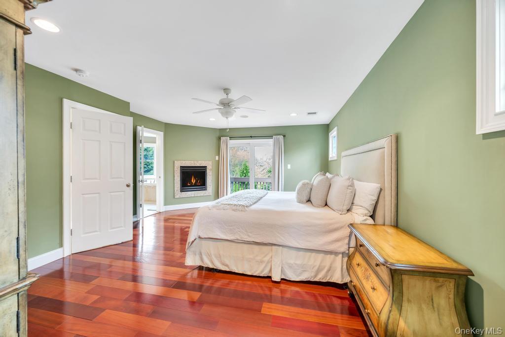 83 Gillette Avenue