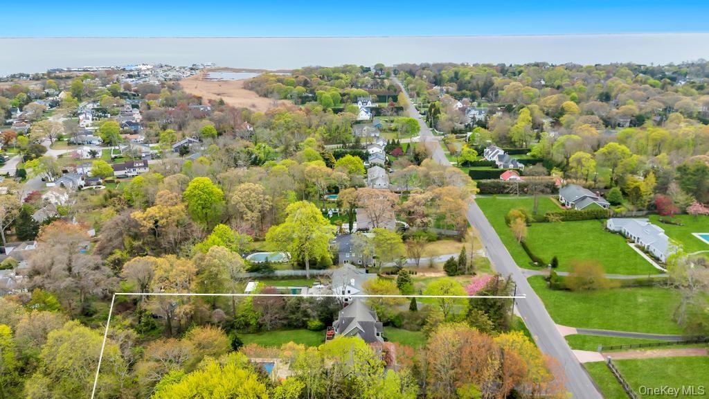 83 Gillette Avenue
