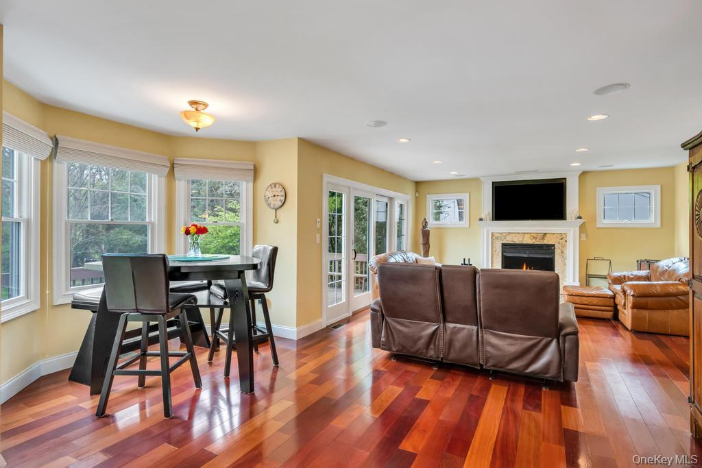 83 Gillette Avenue