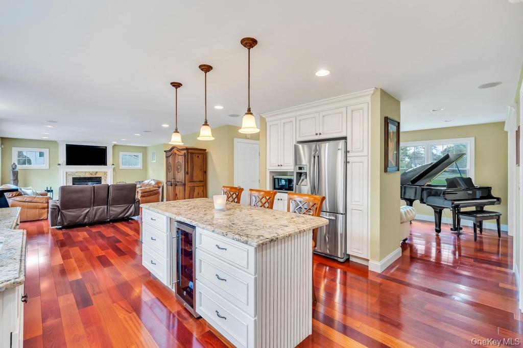 83 Gillette Avenue