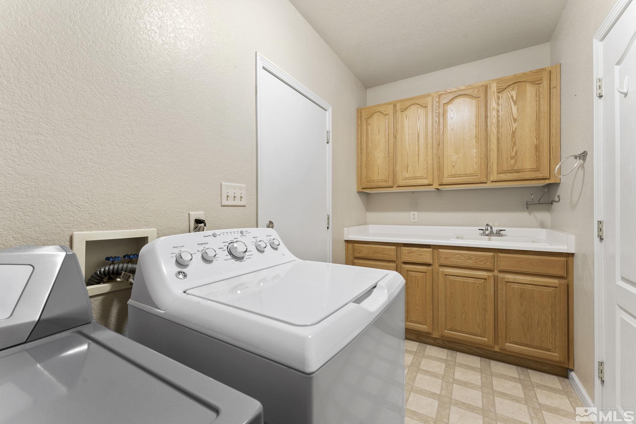 2928 Fox Trail Drive