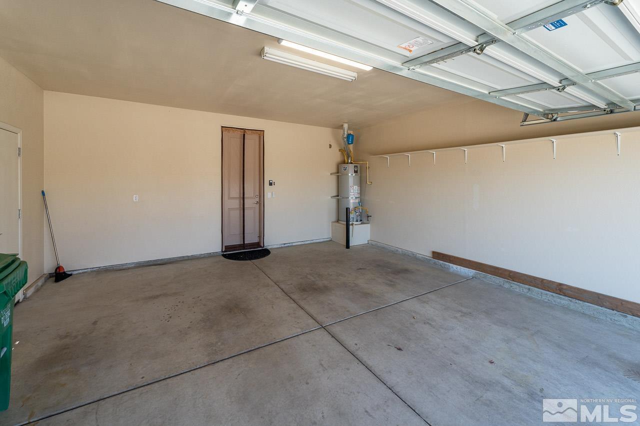 1407 Hogadon Way
