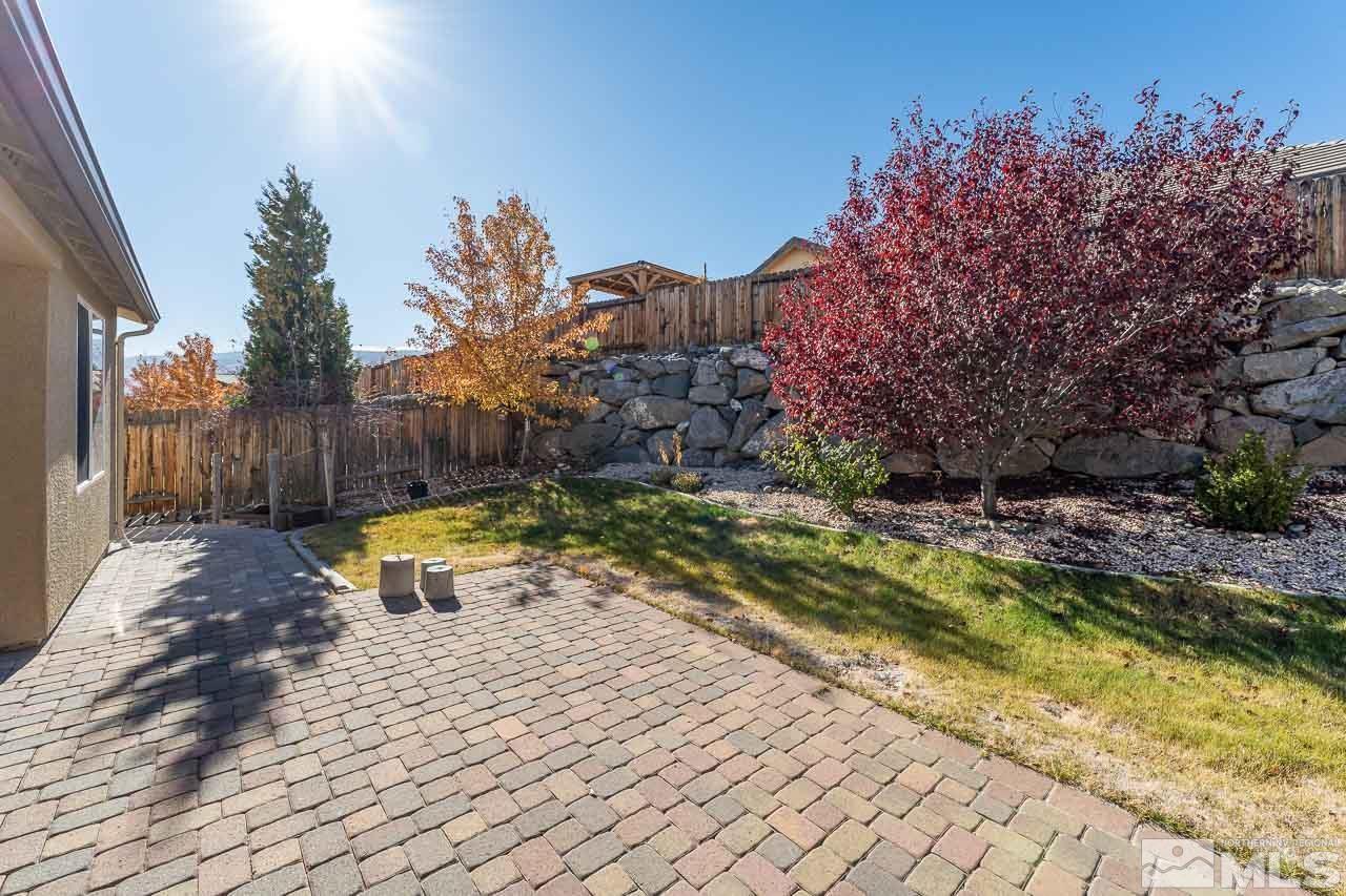 1407 Hogadon Way
