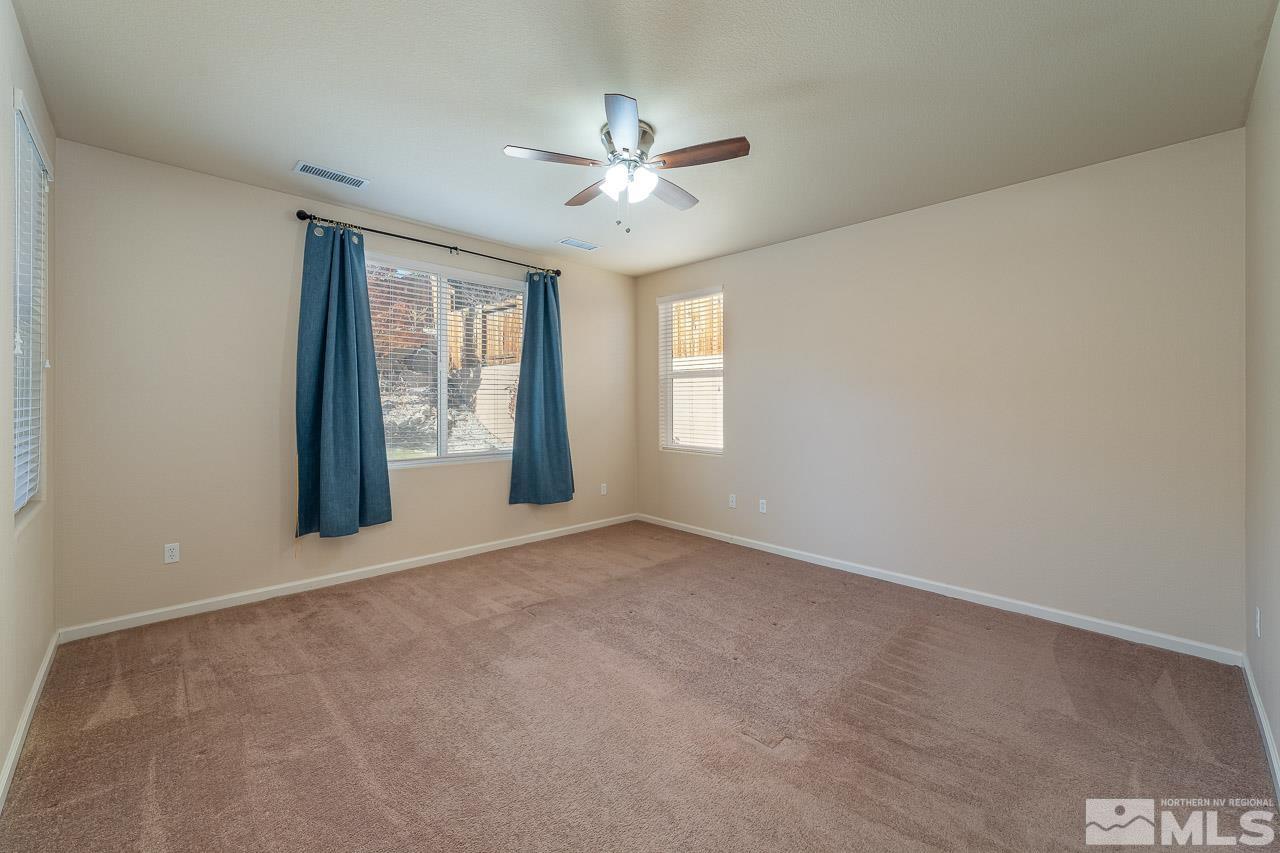 1407 Hogadon Way