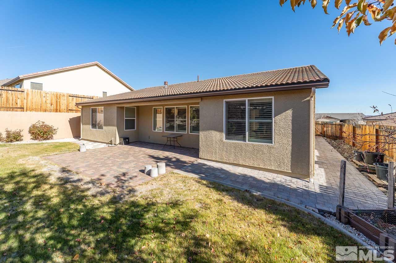 1407 Hogadon Way