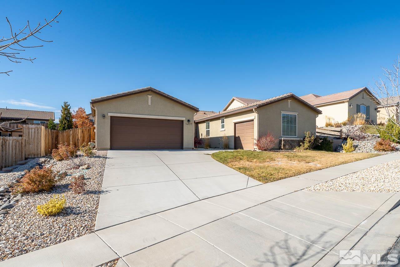 1407 Hogadon Way
