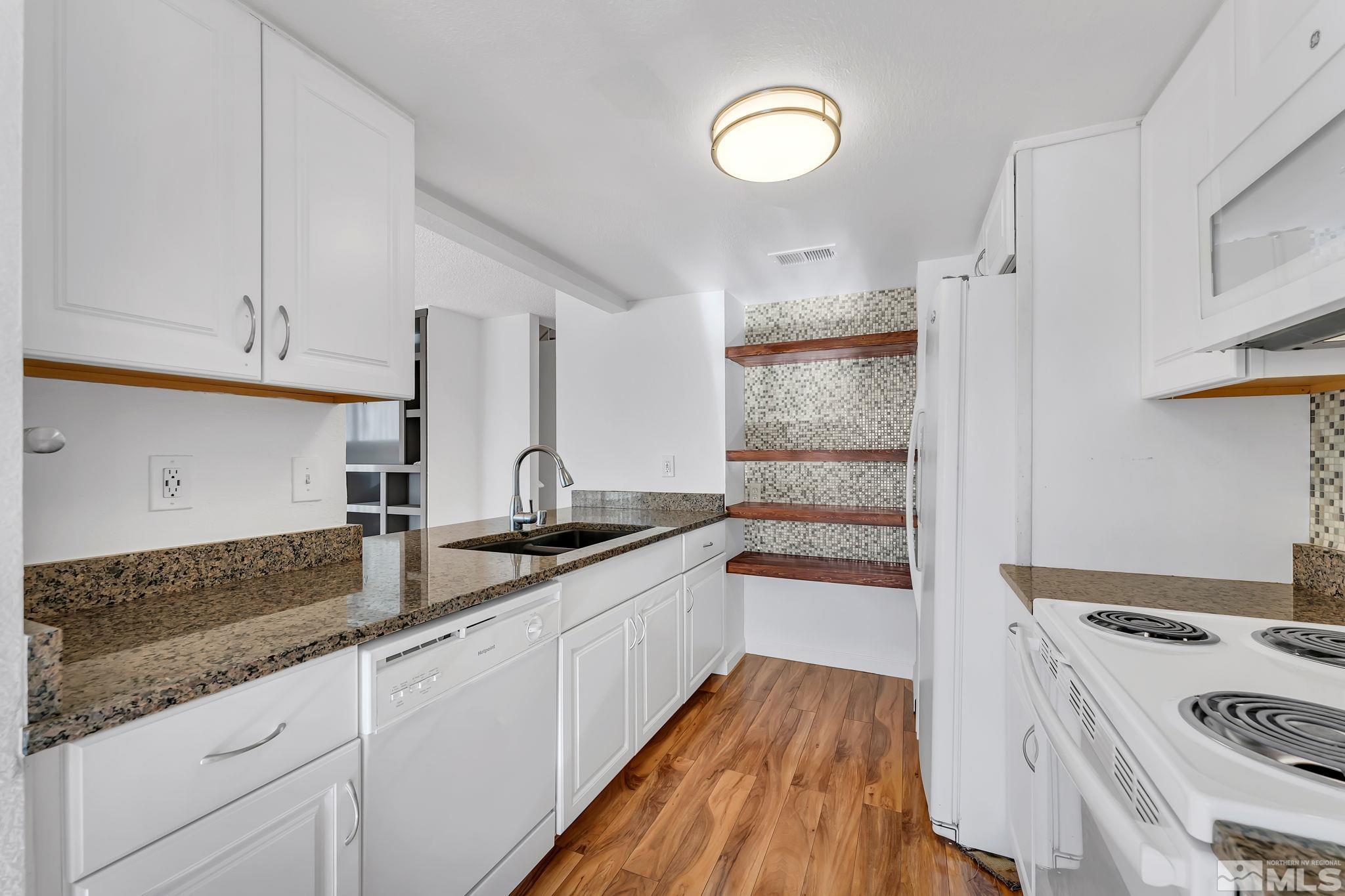 3230 Wedekind Road, APT 106