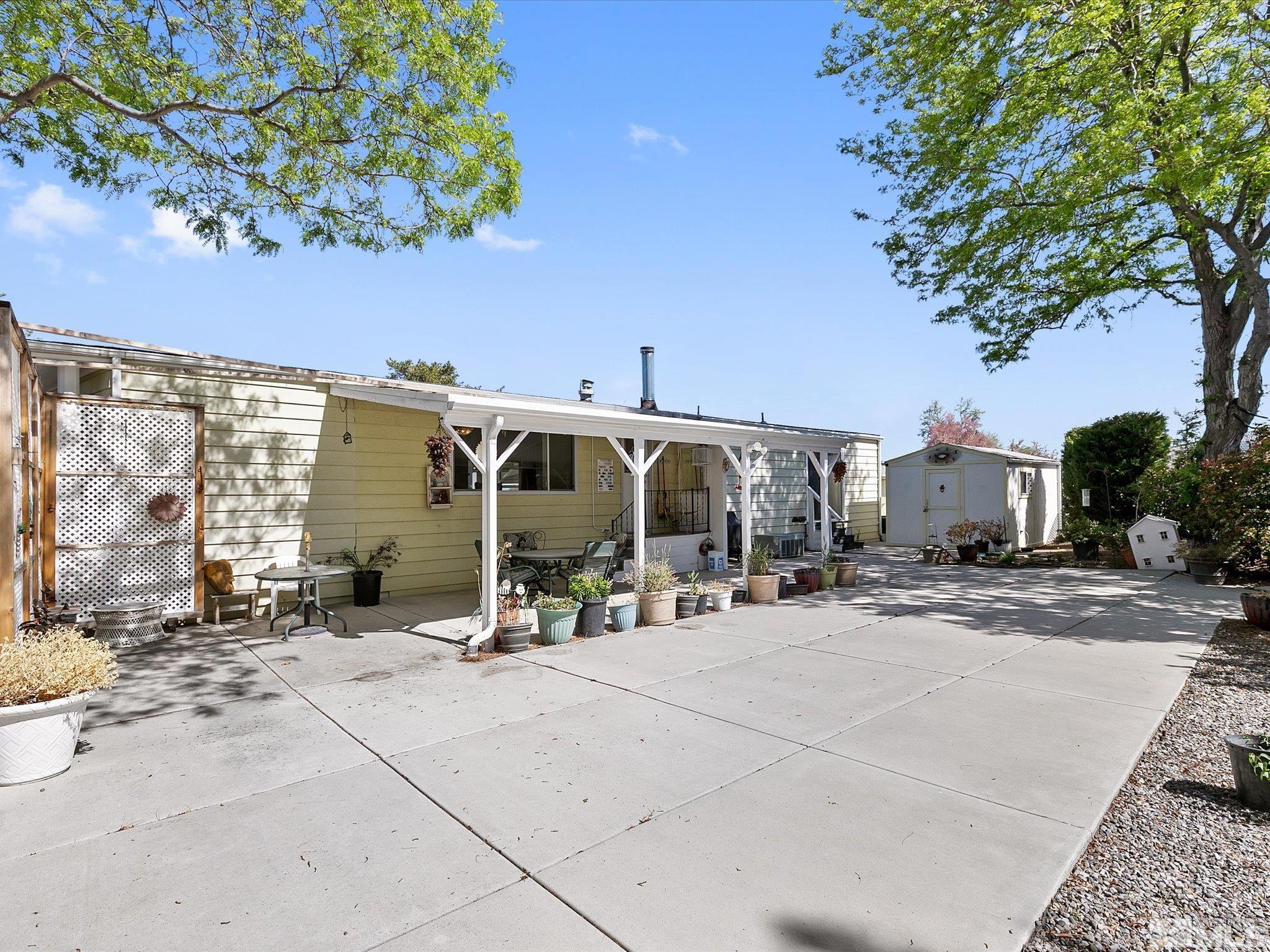 15010 Vega Street