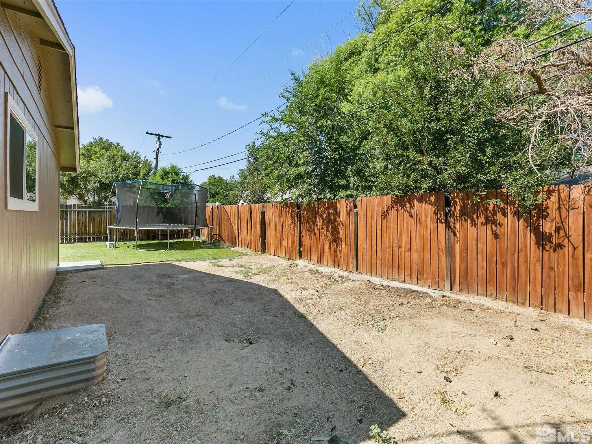 1111 Breaker Way