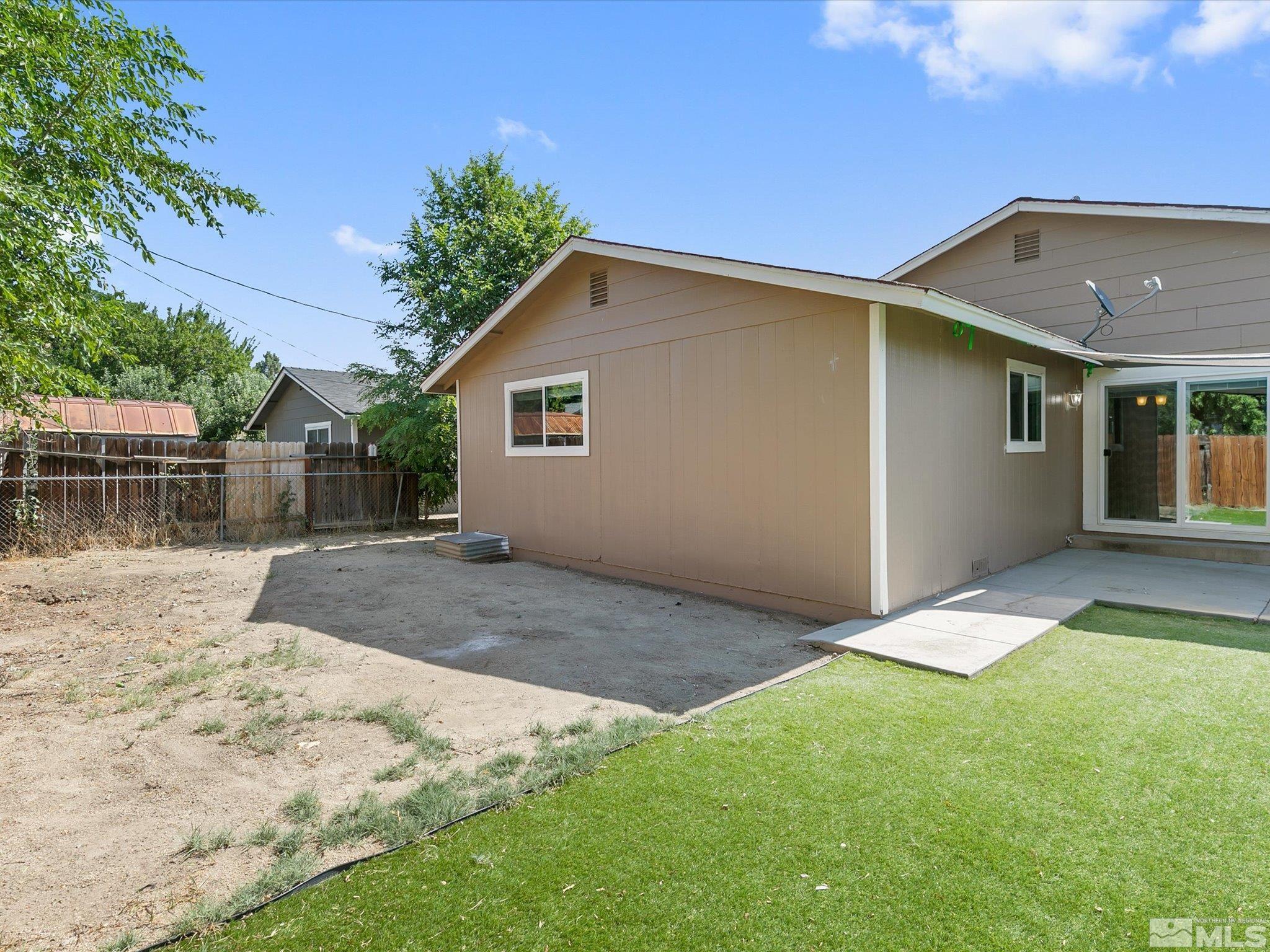 1111 Breaker Way