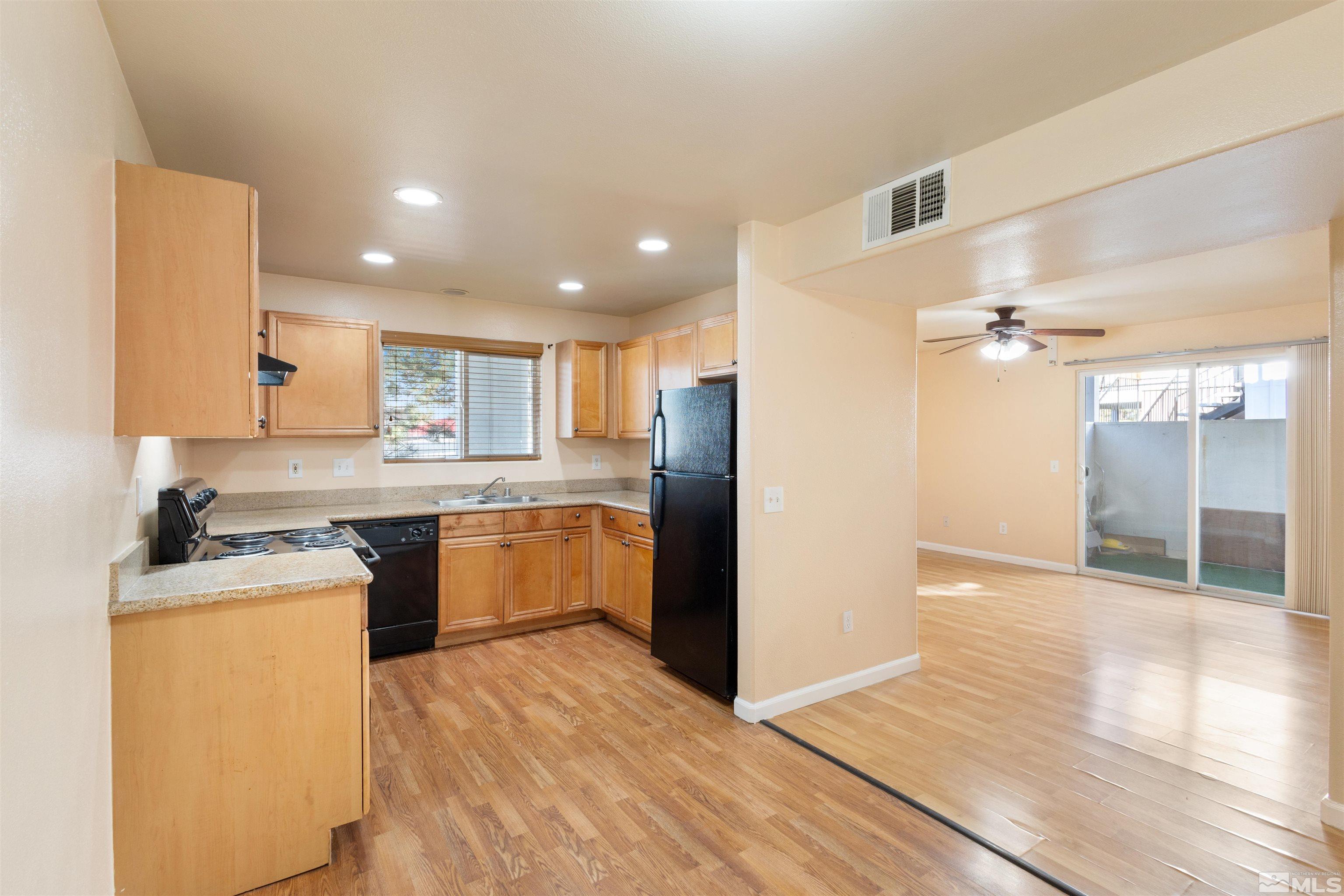 2000 Silverada Boulevard, UNIT 213