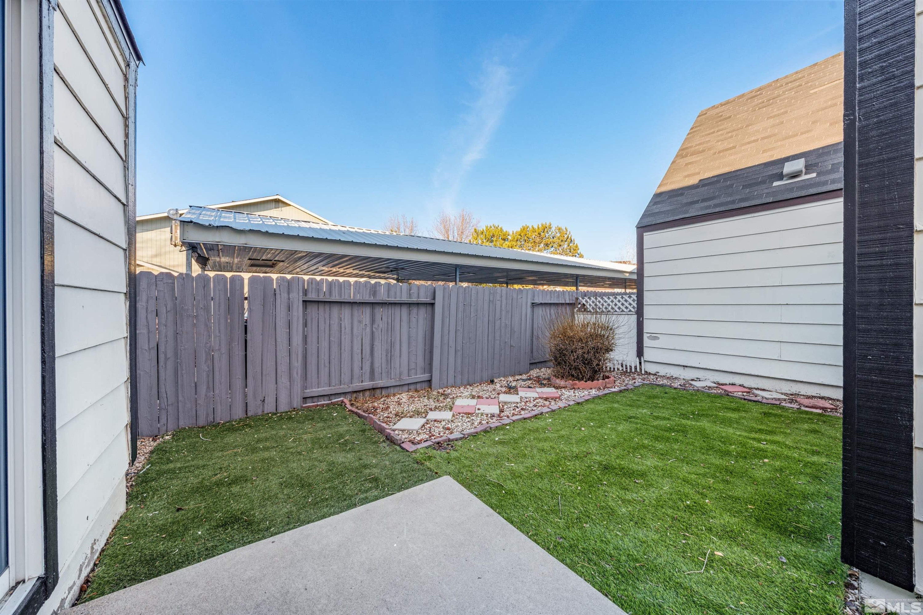 2594 Betsy Street
