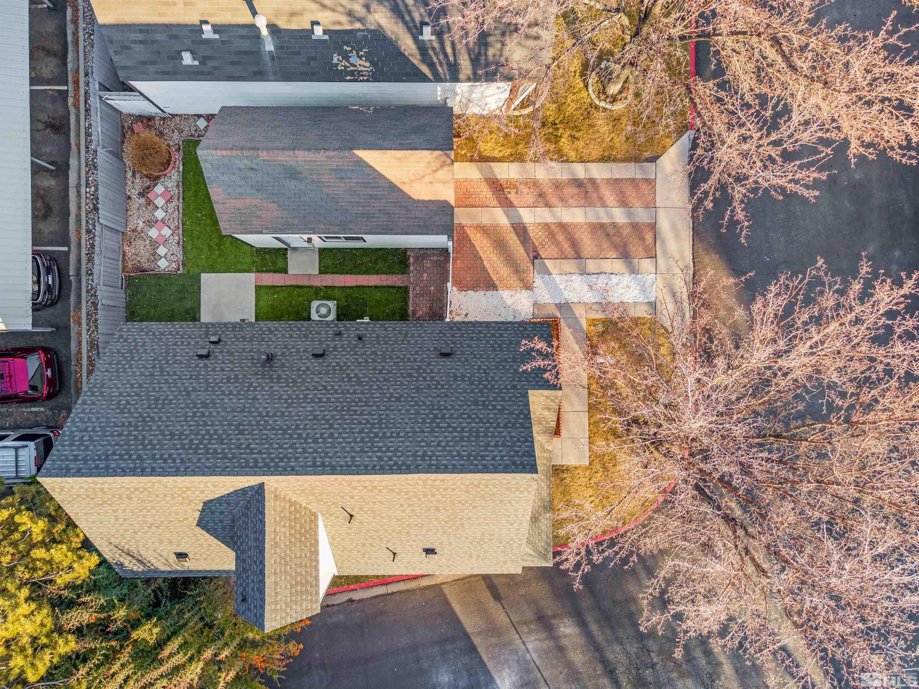 2594 Betsy Street