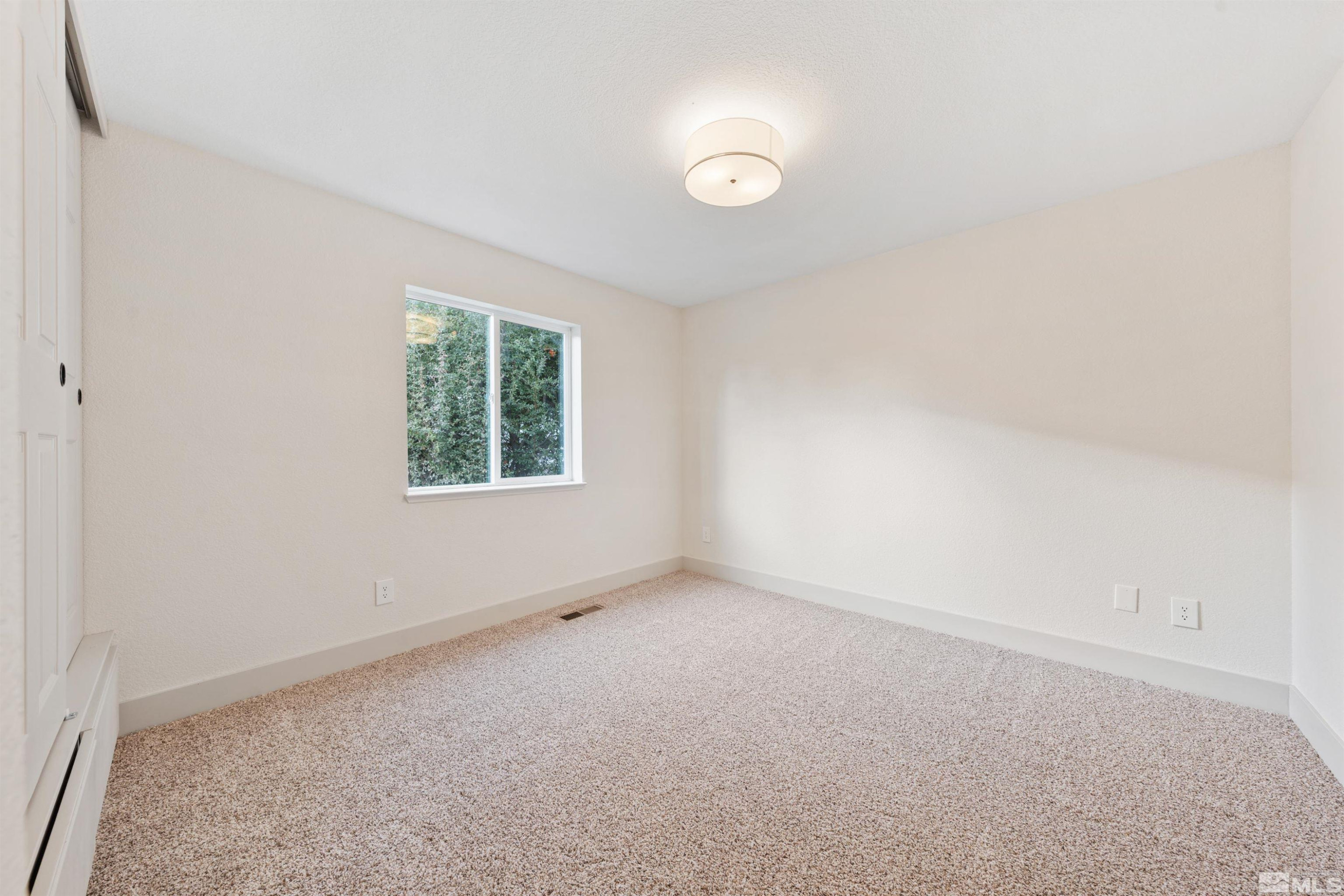 2594 Betsy Street