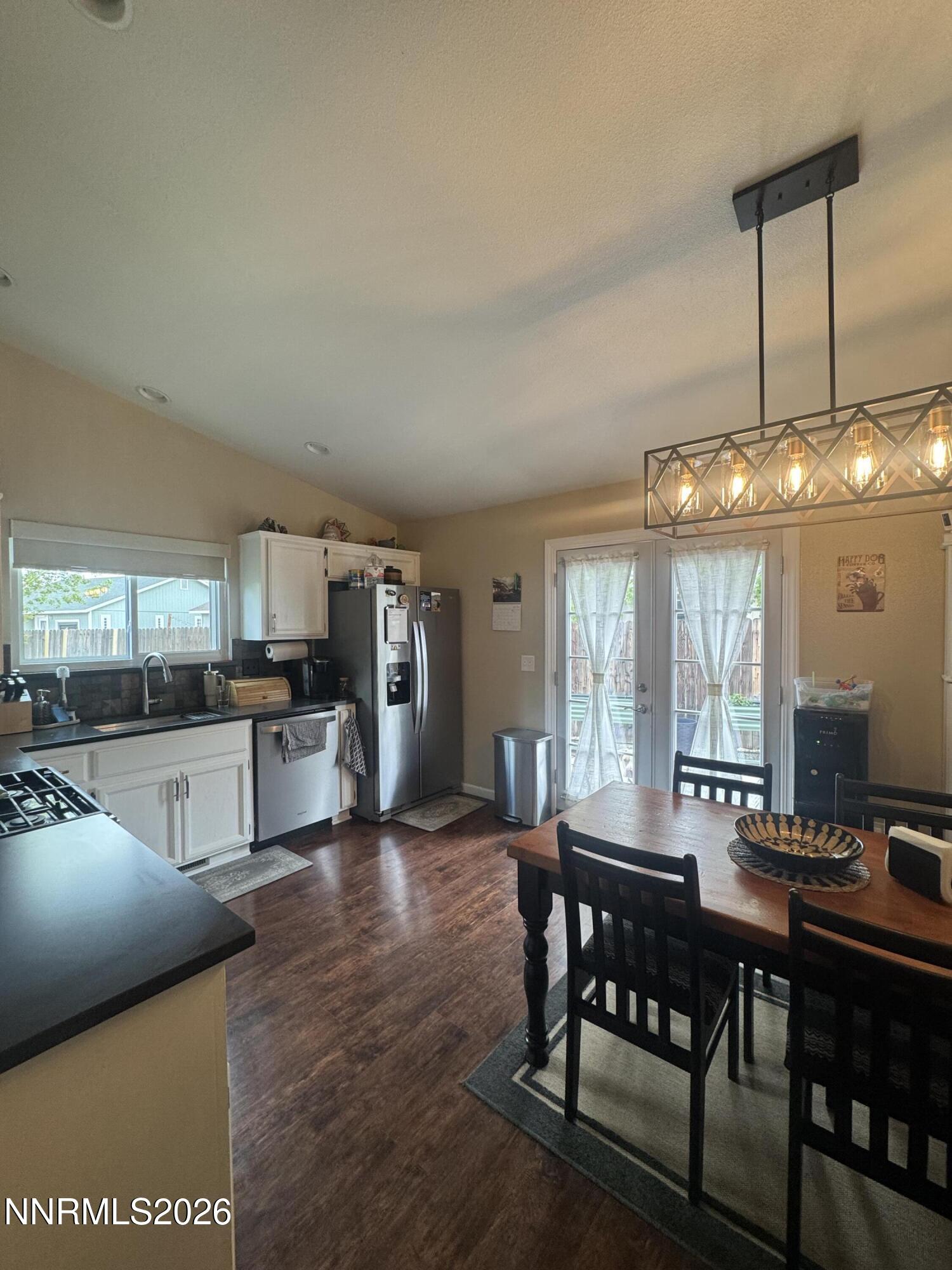 1014 Prosser Circle