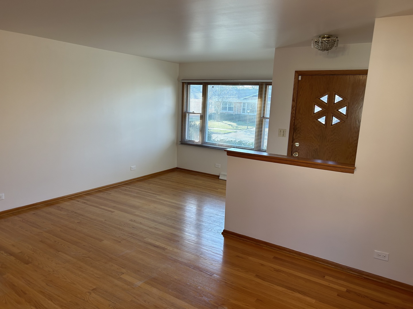 733 S Berkley Avenue