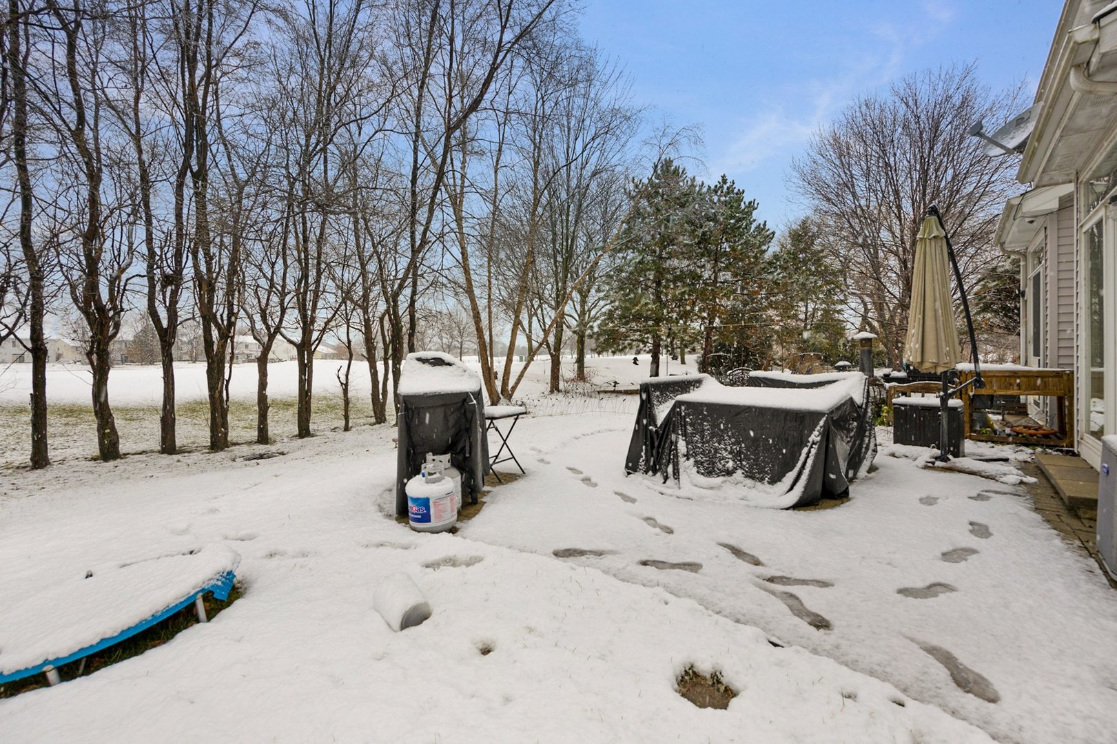 14028 Edgewater Drive